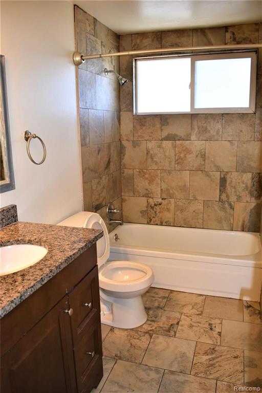 520 East 14 Mile Road Clawson, MI 48017 - Photo 8 of 10