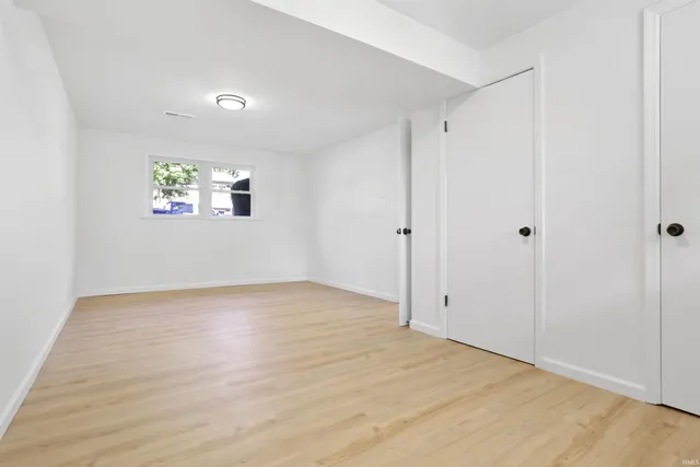 $299,900 | 7455 Oak Park Drive, Newburgh, IN 47630