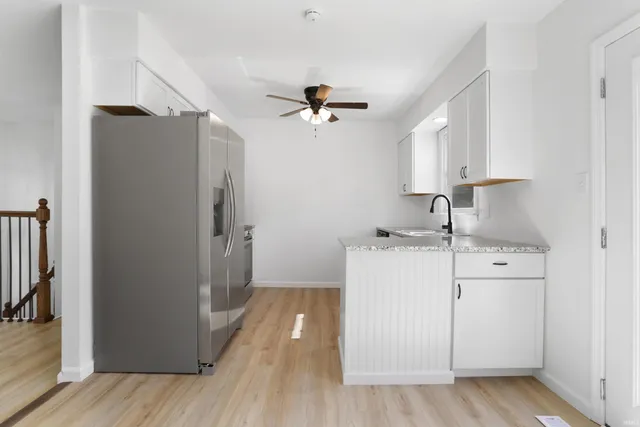 $299,900 | 7455 Oak Park Drive, Newburgh, IN 47630