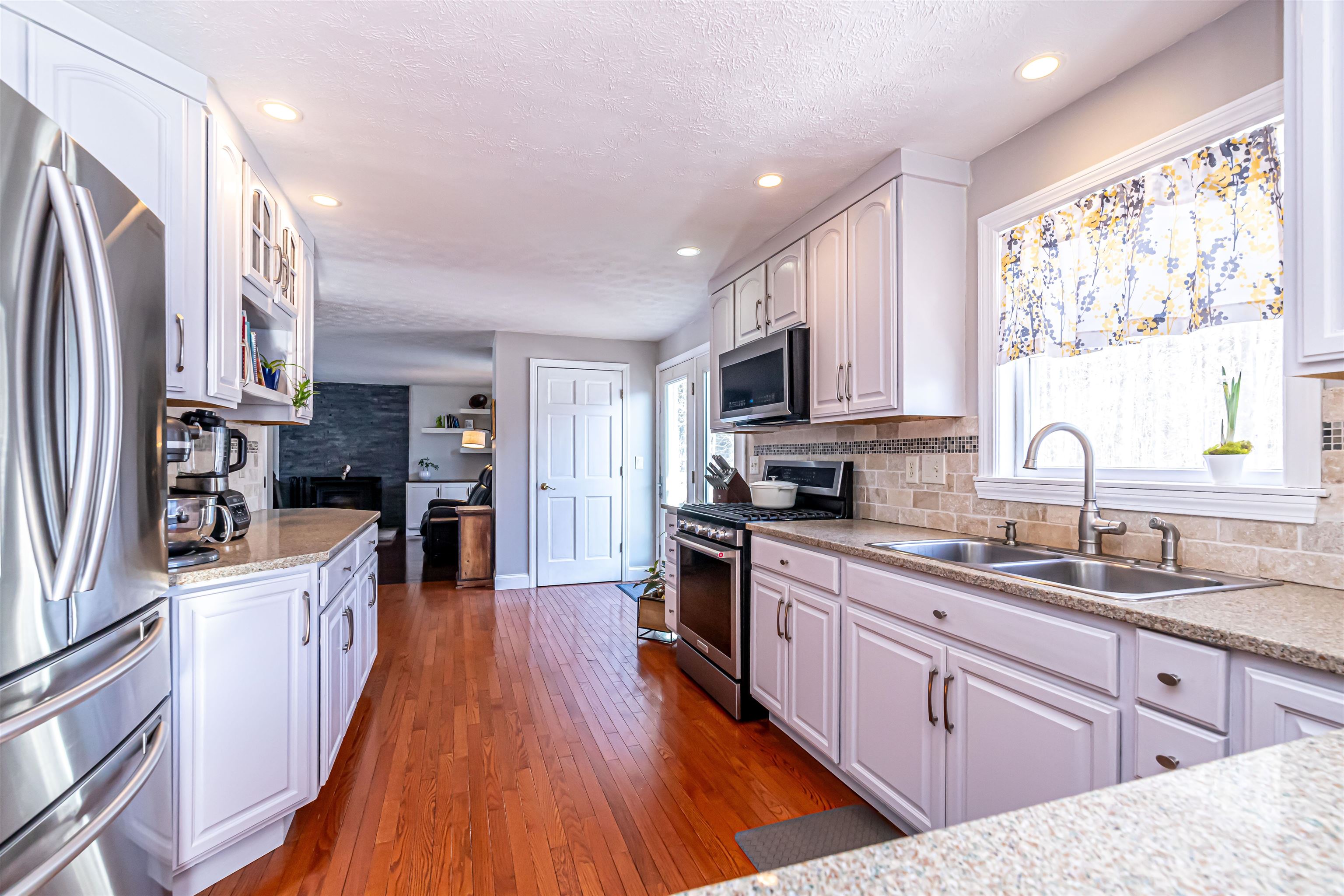 130 Ball Hill Road Milford, NH 03055 - Photo 6 of 52 Gallery Image 6