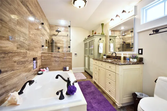 $850,000 | 315 Cedar Street, New Ulm, TX 78950