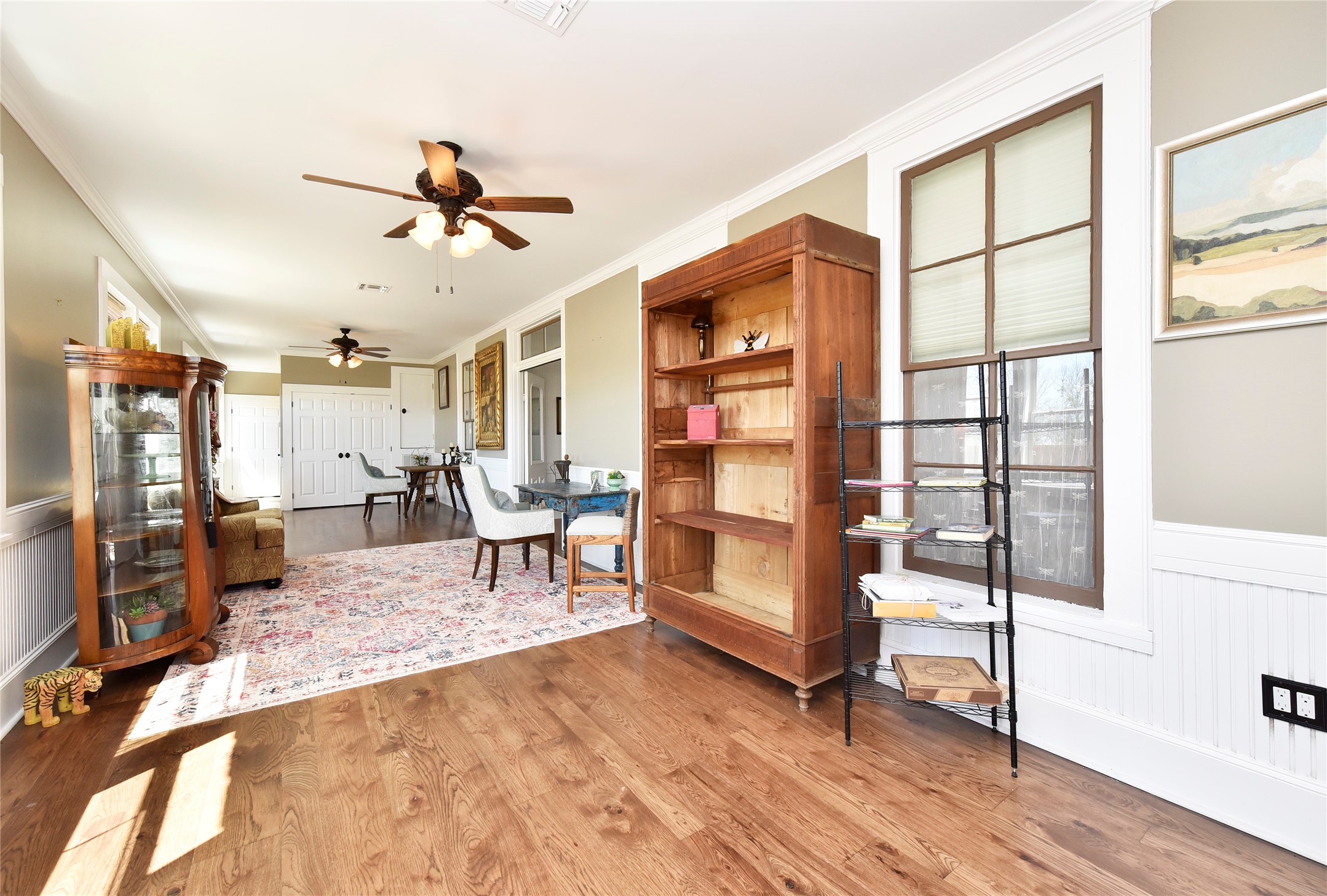 315 Cedar Street New Ulm, TX 78950 - Photo 40 of 50 a living room with furniture a rug and white walls