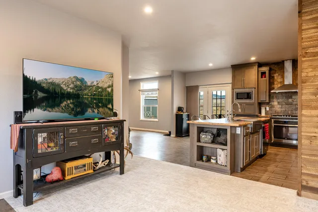 $599,000 | 11 Kolb Drive, Buffalo, WY 82834