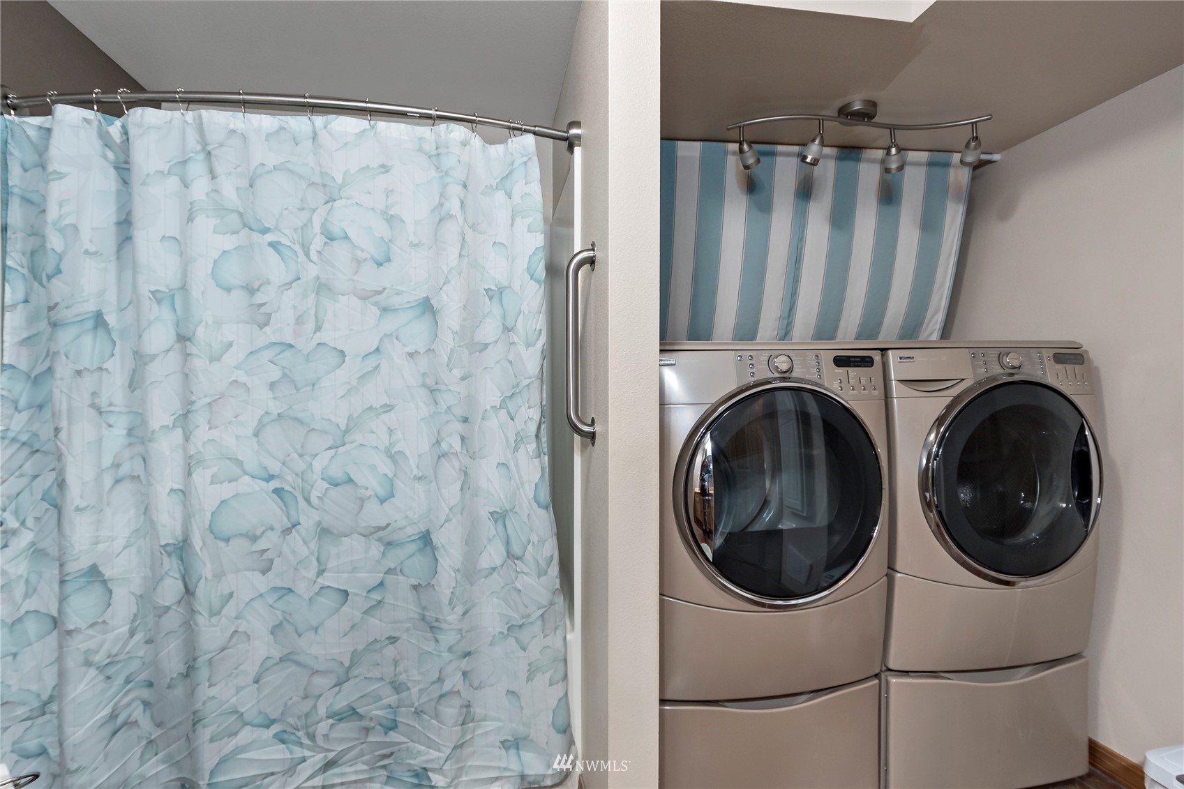 15724 Mountain View Road Mount Vernon, WA 98274 - Photo 24 of 40 Gallery Image 24