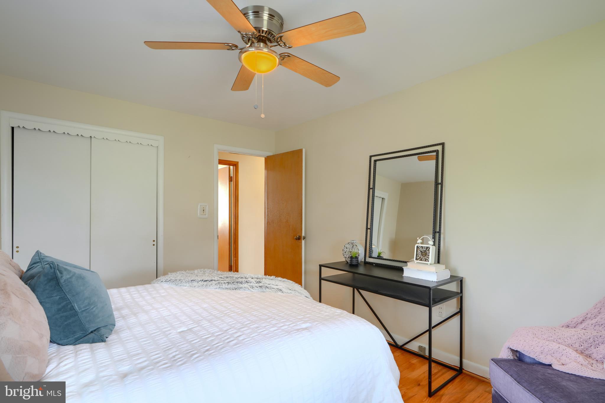 7822 Eddlynch Road Dundalk, MD 21222 - Photo 17 of 41 Bedroom 2
