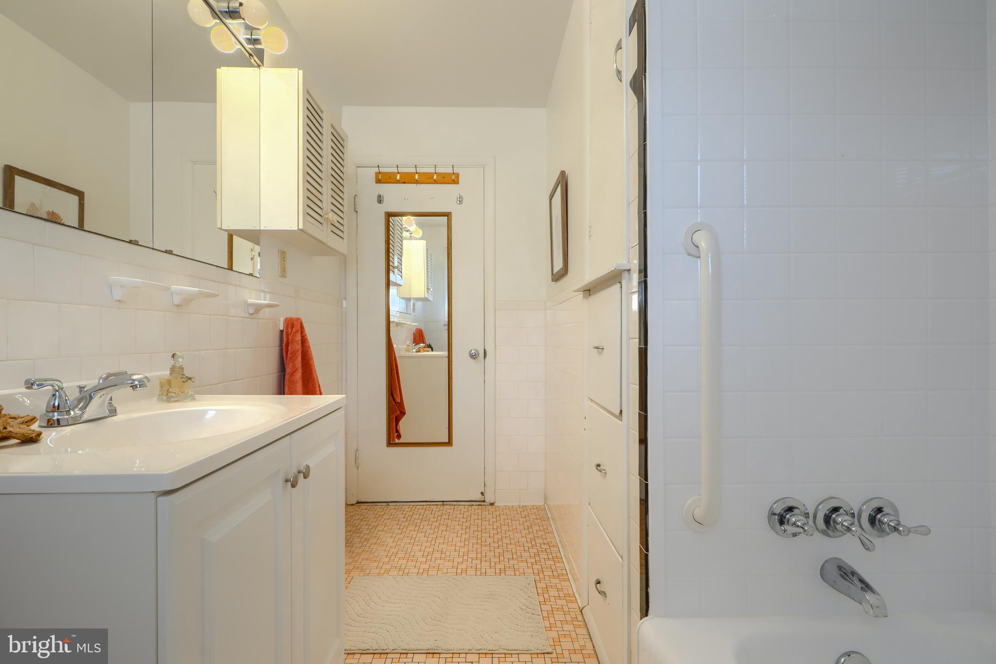 7822 Eddlynch Road Dundalk, MD 21222 - Photo 25 of 41 Gallery Image 25