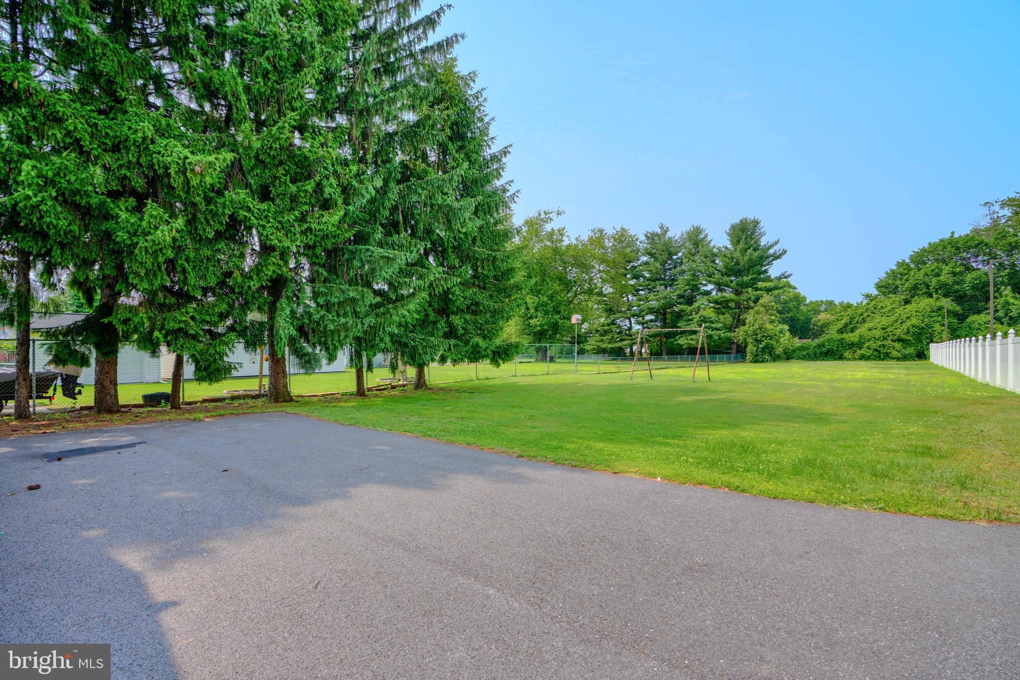 7822 Eddlynch Road Dundalk, MD 21222 - Photo 31 of 41 Gallery Image 31