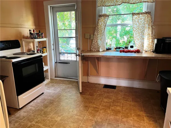 $240,000 | 4-6 8th Street, Oneonta, NY 13820