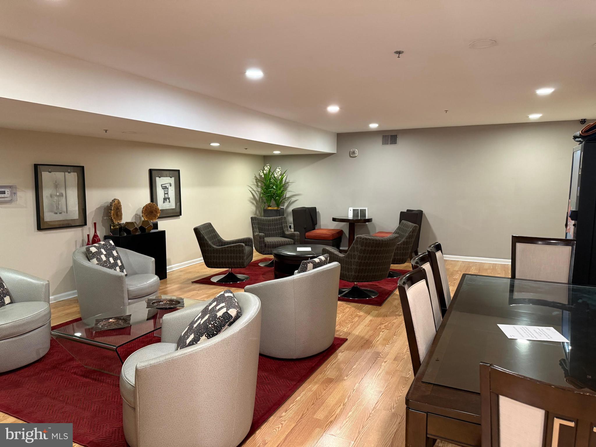 1324 Locust Street, Unit 1011 Philadelphia, PA 19107 - Photo 13 of 15 Community Room