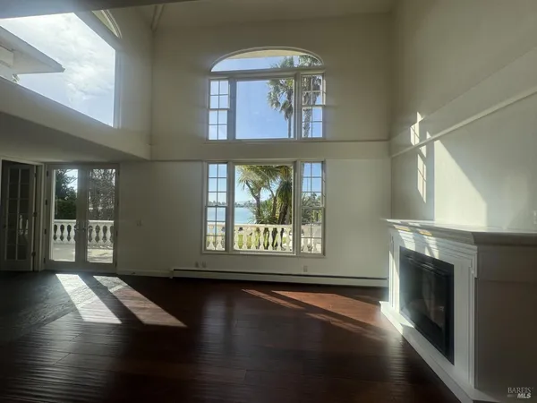 $1,995,000 | 124 Montego Key, Novato, CA 94949