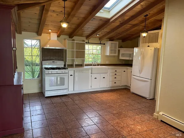 $1,995,000 | 124 Montego Key, Novato, CA 94949