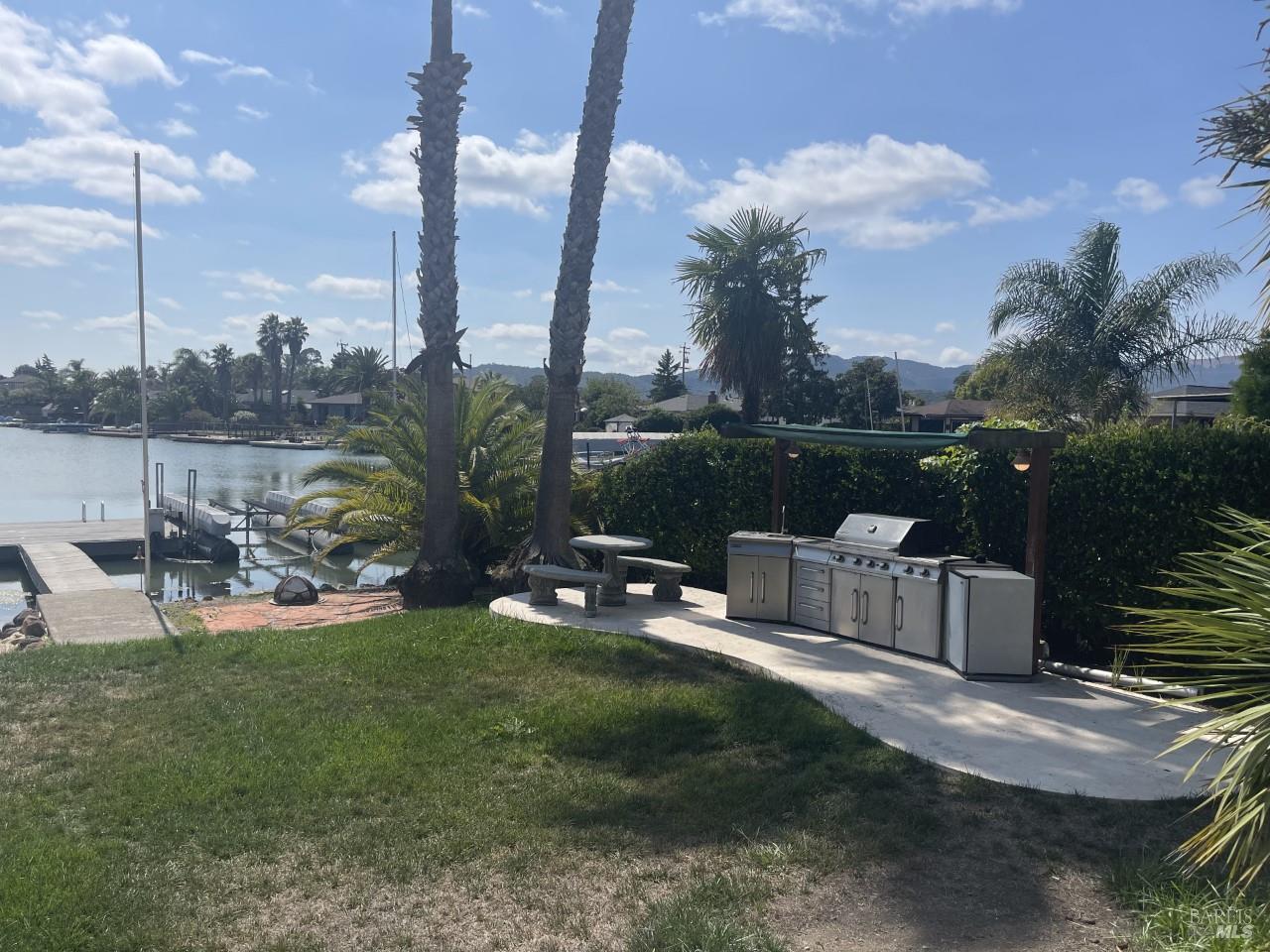 124 Montego Key Novato, CA 94949 - Photo 41 of 83