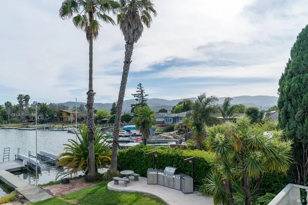 $1,995,000 | 124 Montego Key, Novato, CA 94949