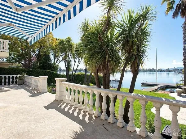 $1,995,000 | 124 Montego Key, Novato, CA 94949