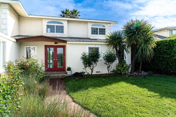 $1,995,000 | 124 Montego Key, Novato, CA 94949