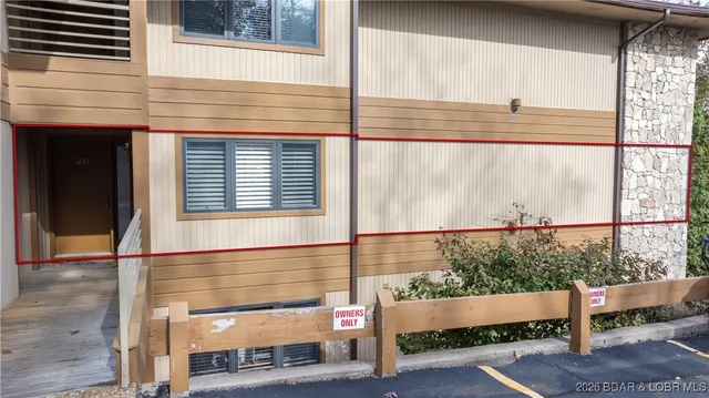 $249,900 | 701 Cedar Drive, Unit 2B, Lake Ozark, MO 65049
