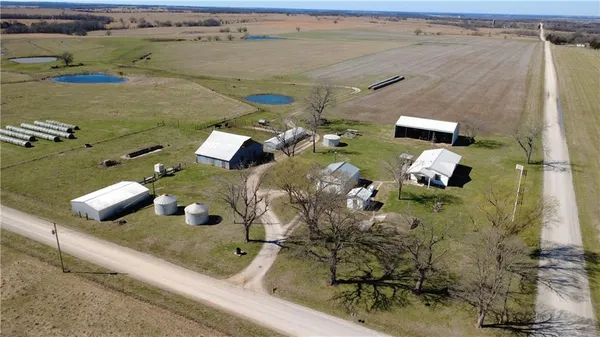 $1,275,000 | 23974 Ayers Road, Greeley, KS 66033