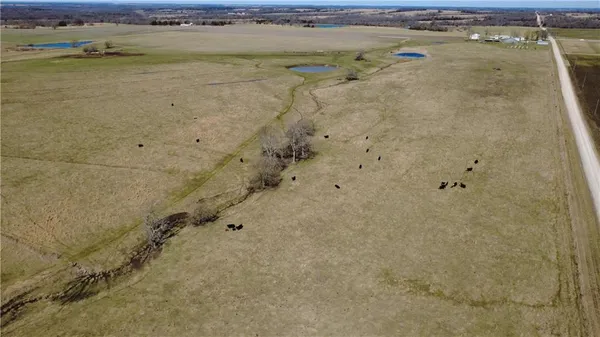 $1,275,000 | 23974 Ayers Road, Greeley, KS 66033