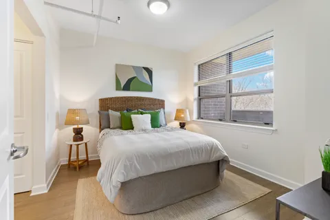 $425,000 | 437 West Division Street, Unit 310, Chicago, IL 60610