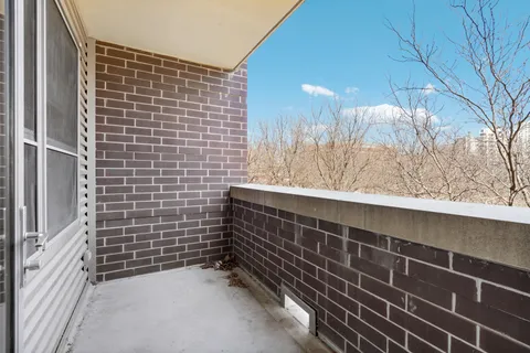 $425,000 | 437 West Division Street, Unit 310, Chicago, IL 60610