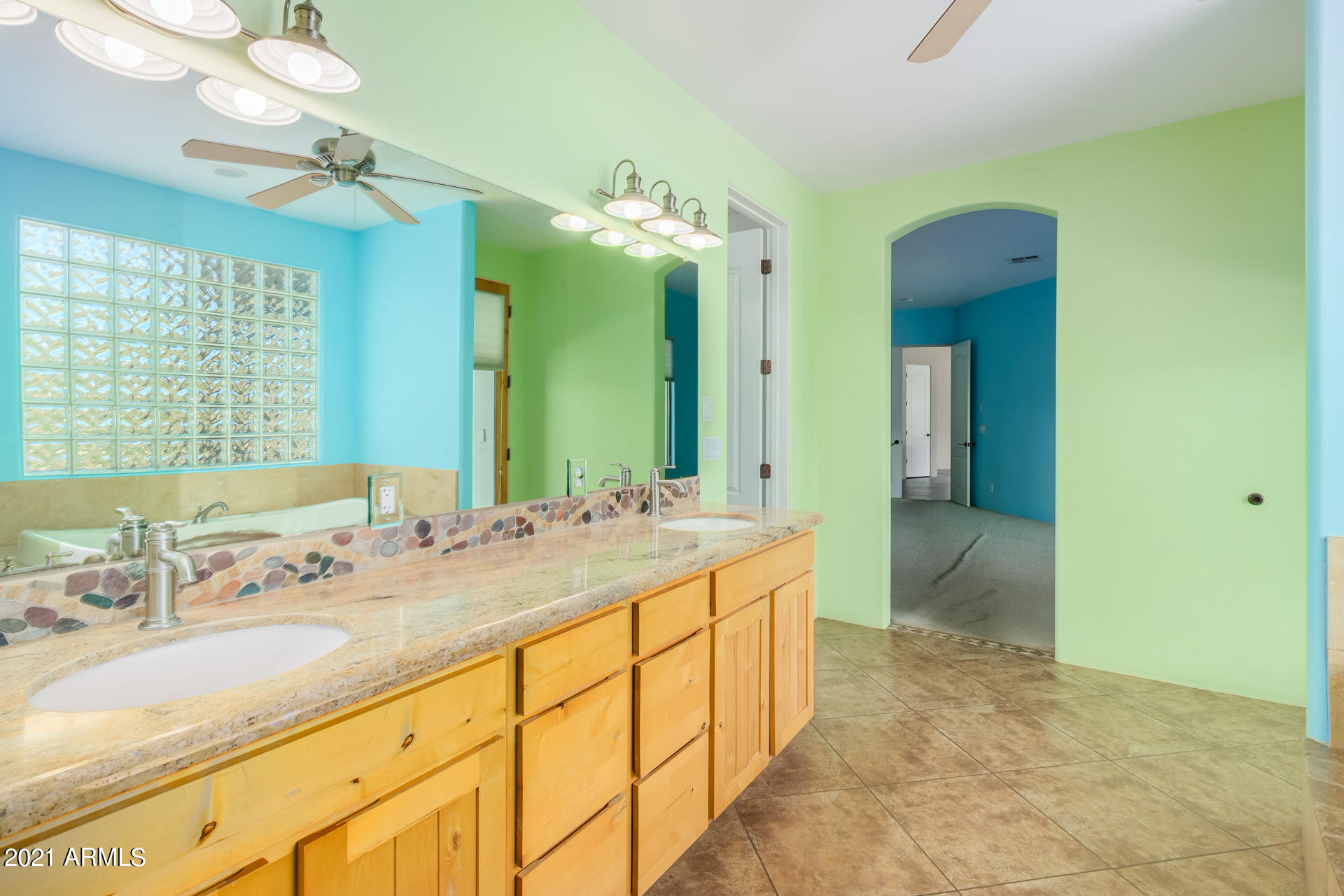 520 East Briles Road Phoenix, AZ 85085 - Photo 22 of 52 21-Briles