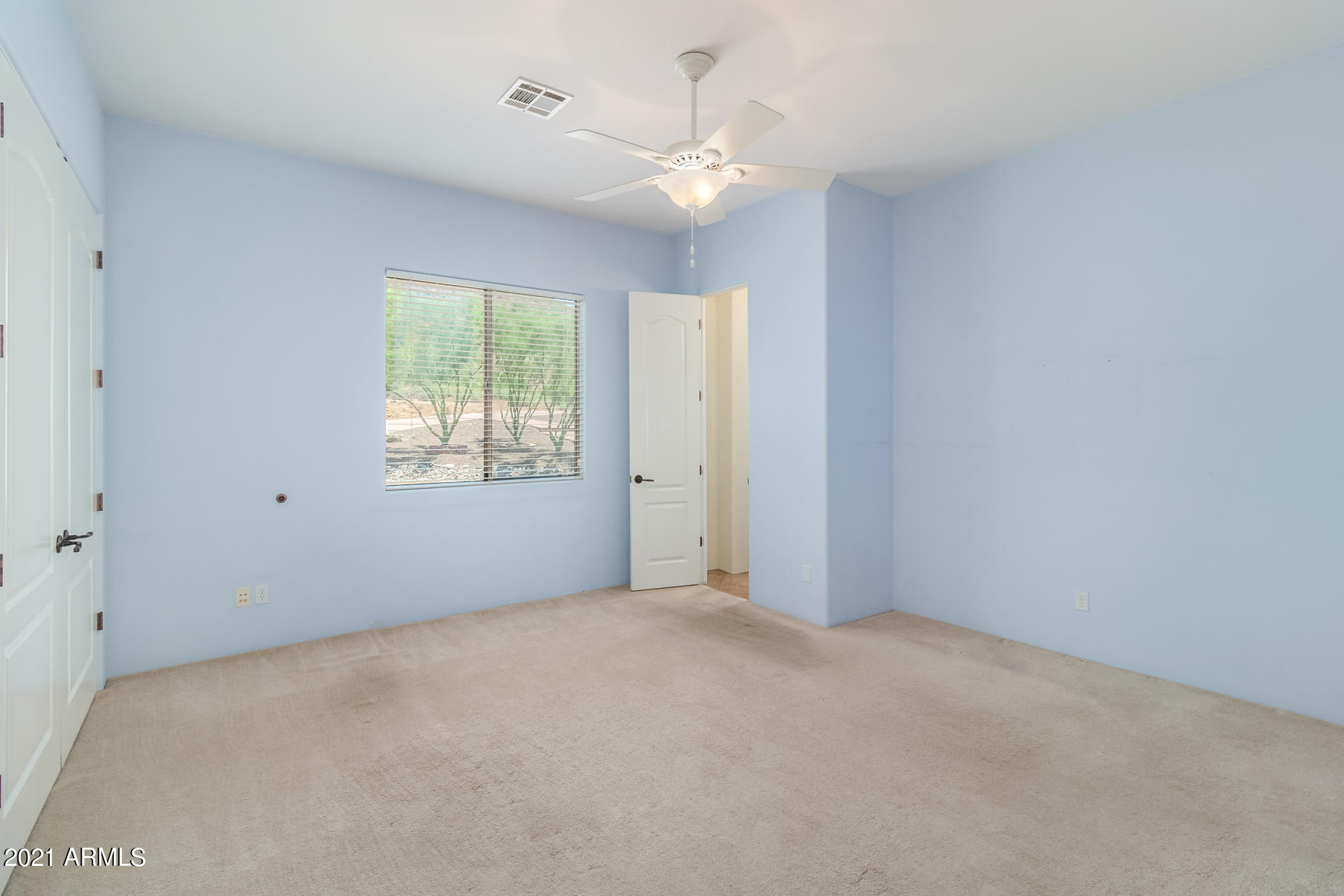 520 East Briles Road Phoenix, AZ 85085 - Photo 32 of 52 31-Briles