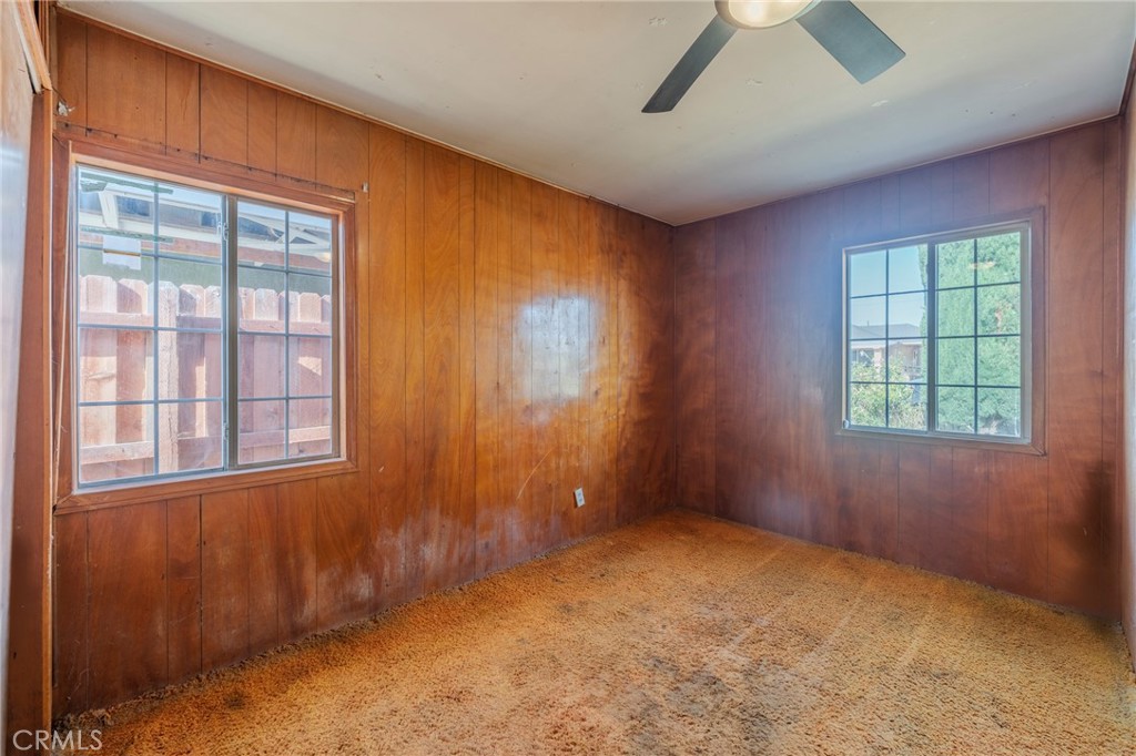 22428 Neptune Avenue Carson, CA 90745 - Photo 14 of 36 an empty room with a window
