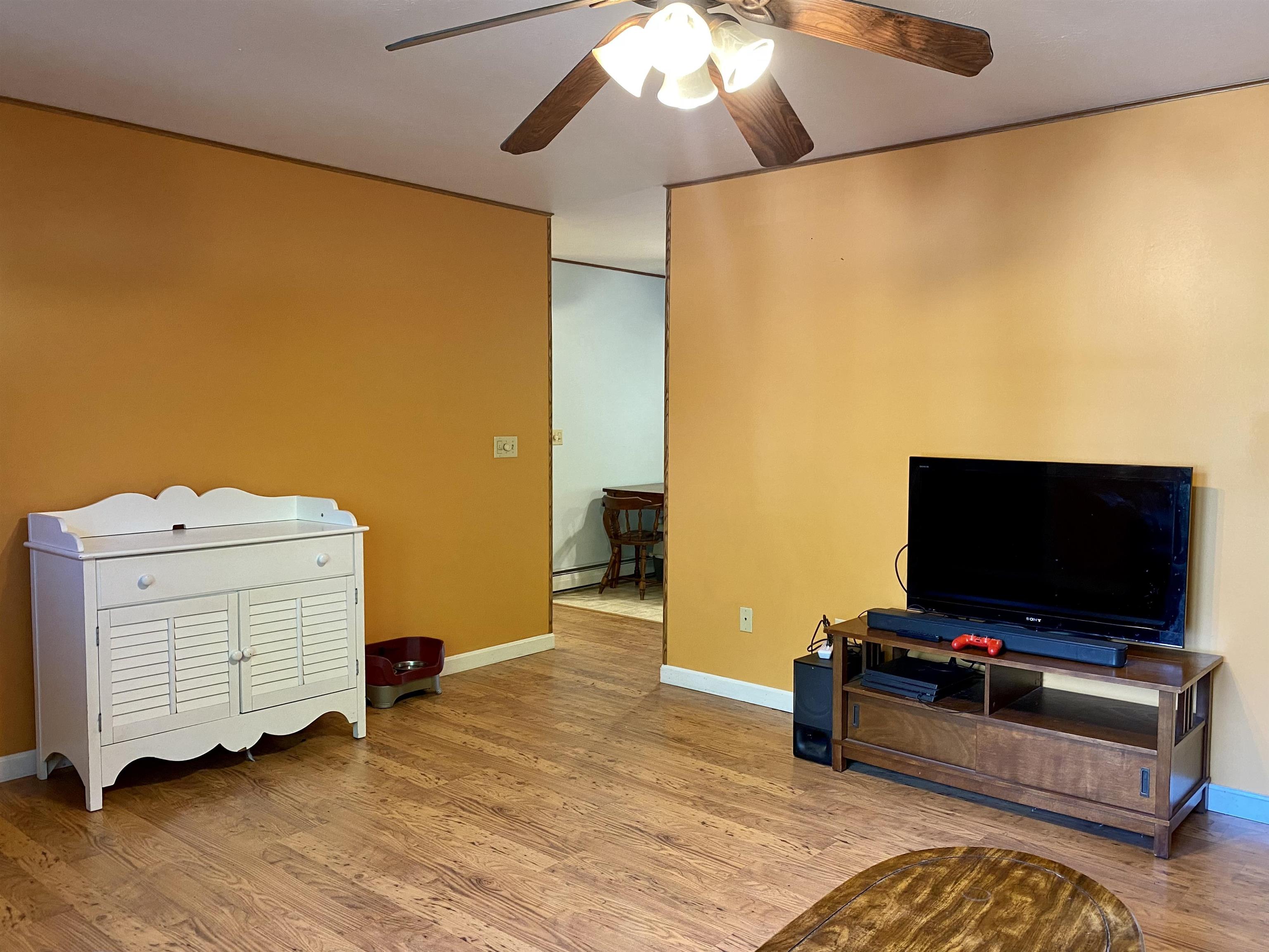 13 Old Lantern Road Hillsborough, NH 03244 - Photo 6 of 39 Gallery Image 6