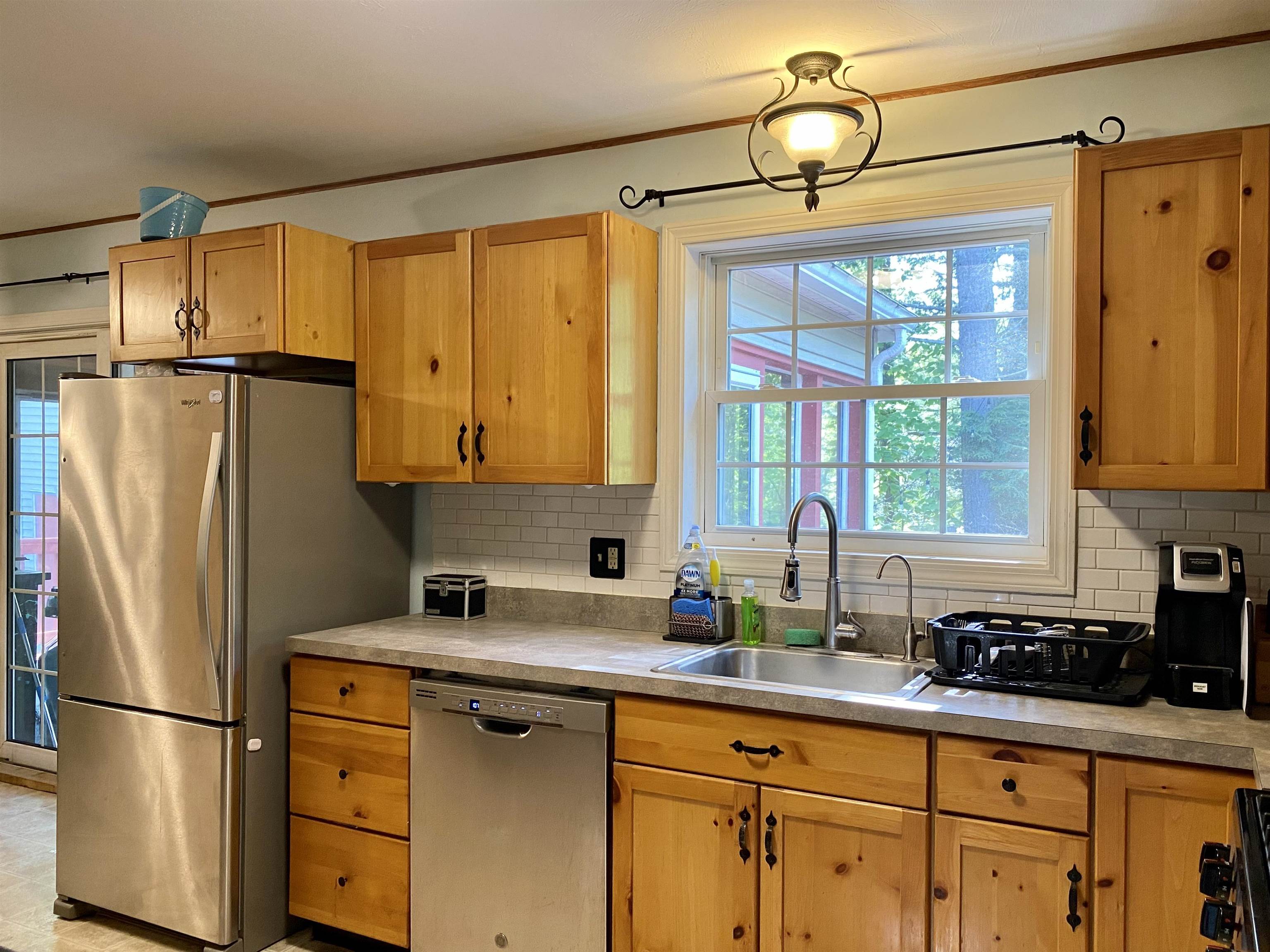 13 Old Lantern Road Hillsborough, NH 03244 - Photo 10 of 39 Gallery Image 10