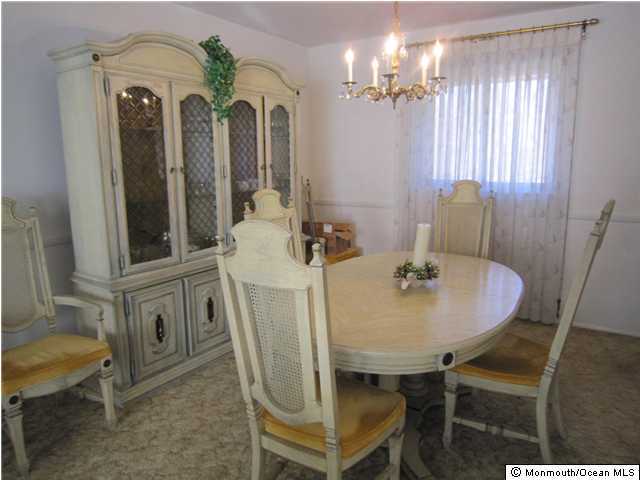 11 Putnam Road Howell, NJ 07731 - Photo 3 of 3 Additional Photo