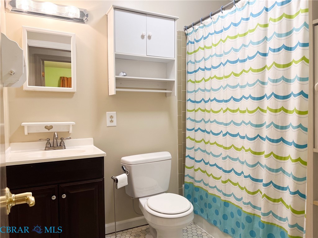 8335 Little England Road Hayes, VA 23072 - Photo 20 of 23