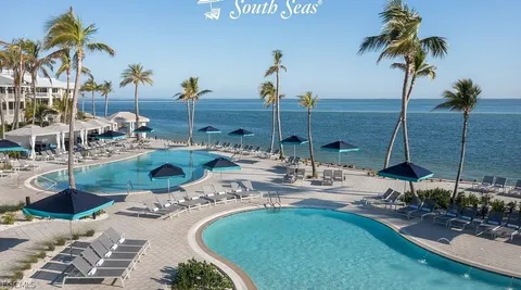 $5,500,000 | 16970 Captiva Drive, Captiva, FL 33924