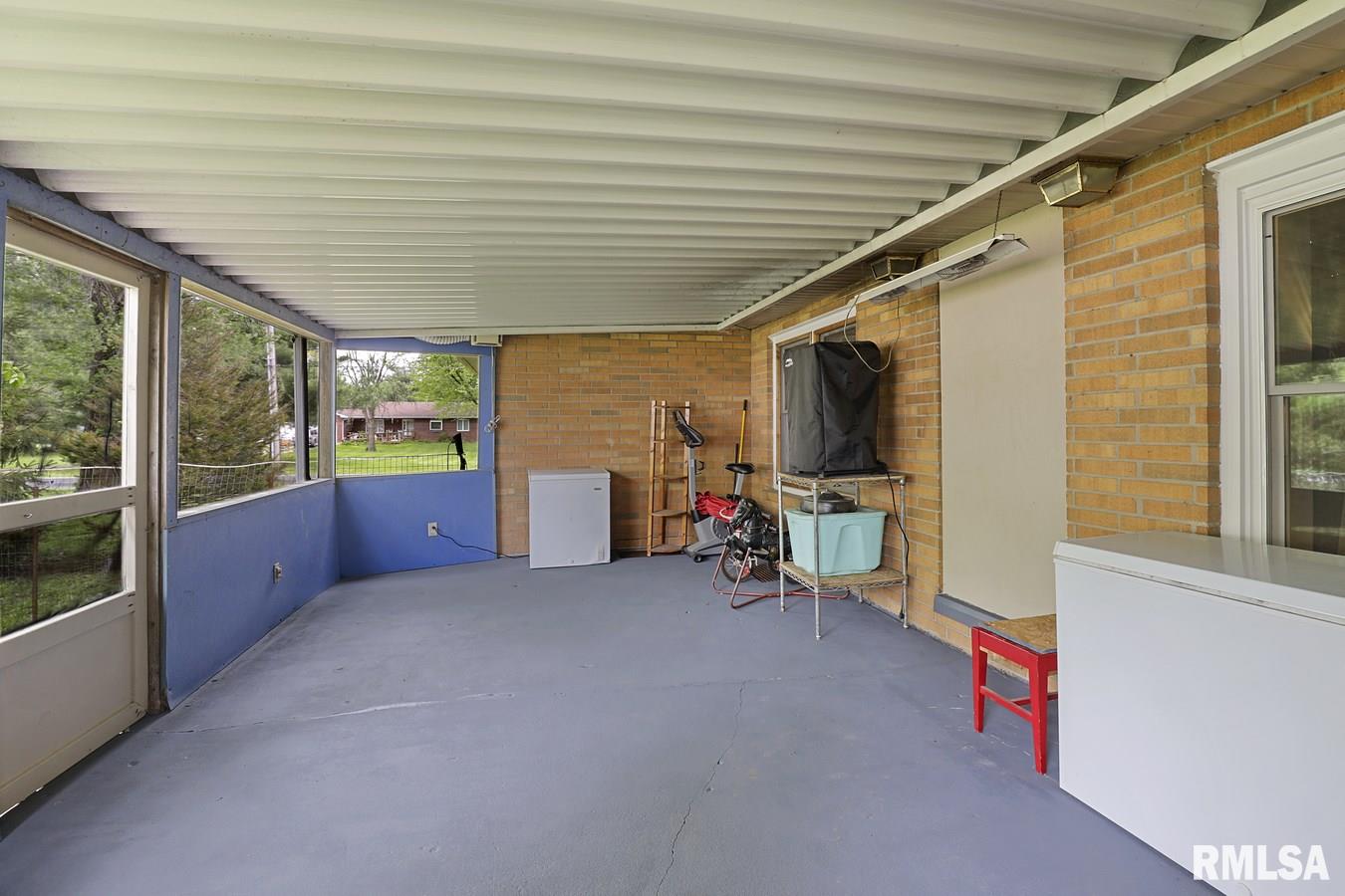 4236 Bissell Road Springfield, IL 62707 - Photo 15 of 23