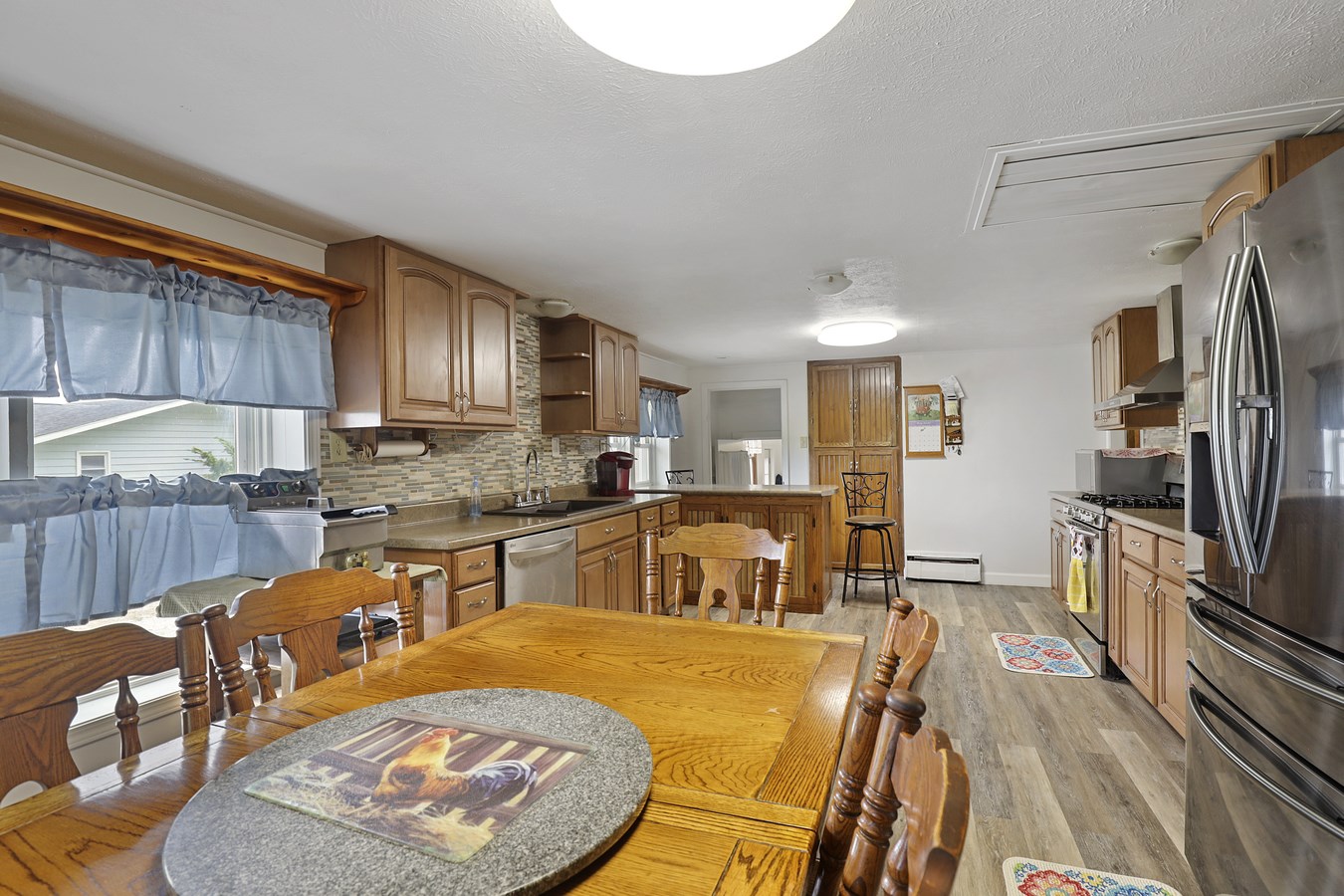 4236 Bissell Road Springfield, IL 62707 - Photo 6 of 23