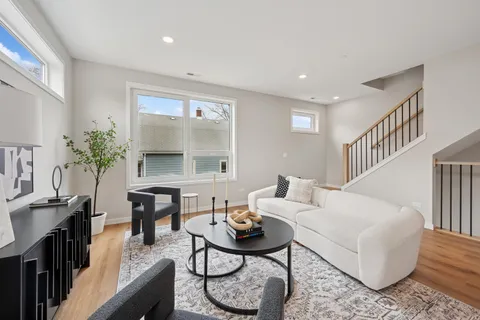 $650,000 | 944 Beloit Avenue, Unit 5, Forest Park, IL 60130