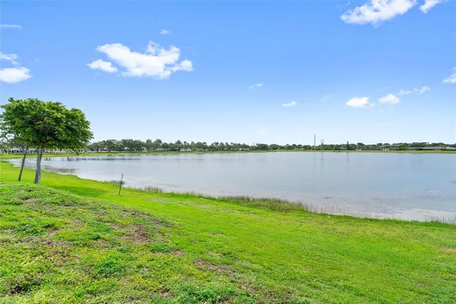 $5,500 | 13611 Southwest 77th Street, Miami, FL 33183