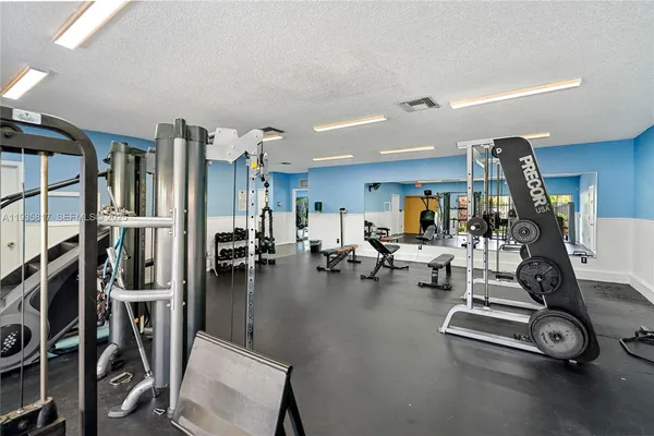 $5,700 | 13611 Southwest 77th Street, Miami, FL 33183