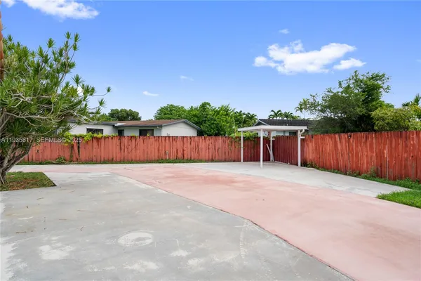 $5,700 | 13611 Southwest 77th Street, Miami, FL 33183