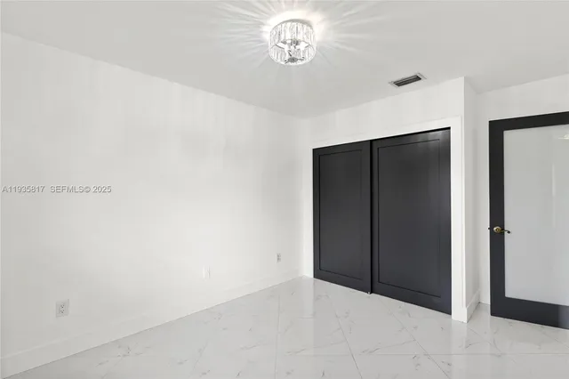 $5,500 | 13611 Southwest 77th Street, Miami, FL 33183