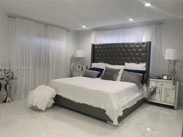 $5,500 | 13611 Southwest 77th Street, Miami, FL 33183