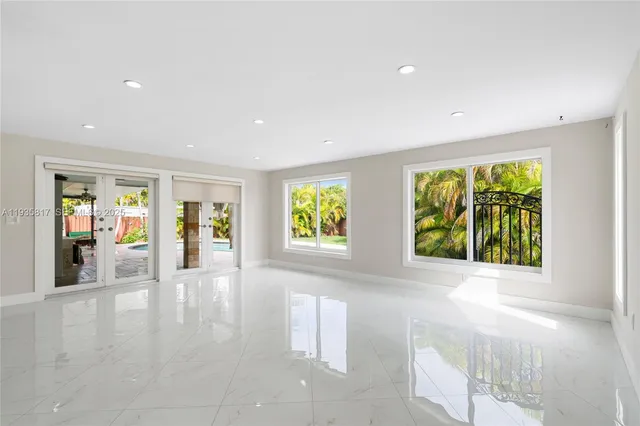 $5,500 | 13611 Southwest 77th Street, Miami, FL 33183