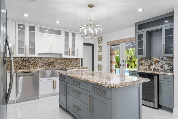 $5,700 | 13611 Southwest 77th Street, Miami, FL 33183