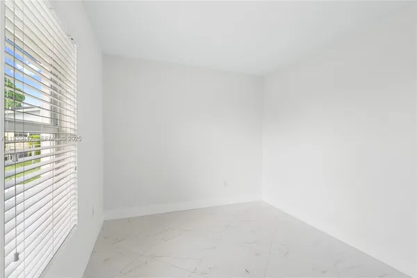 $5,700 | 13611 Southwest 77th Street, Miami, FL 33183