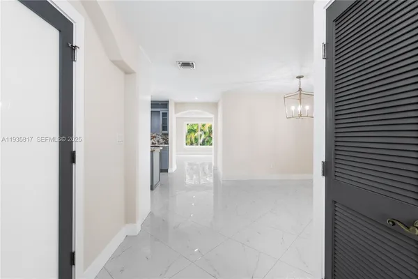 $5,700 | 13611 Southwest 77th Street, Miami, FL 33183