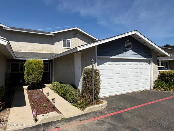 $429,900 | 1738 Lynne Drive, Unit 28, Santa Maria, CA 93454