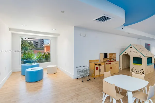 $3,850,000 | 791 Crandon Boulevard, Unit 603, Key Biscayne, FL 33149