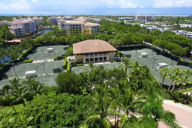 $3,850,000 | 791 Crandon Boulevard, Unit 603, Key Biscayne, FL 33149