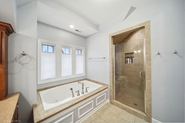 $899,904 | 709 Prospect Avenue, Barrington, IL 60010