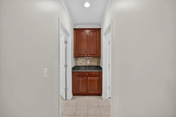 $550,000 | 27118 Walloon Way, Flat Rock, MI 48134