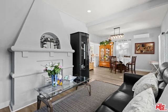 $1,100,000 | 816 Terrace 49, Los Angeles, CA 90042